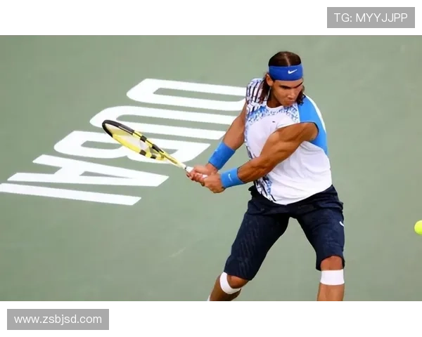 网球巨星纳达尔宣布将于明年退役 引发全球球迷热议